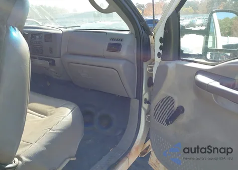 2000 Ford F-350 Chassis Lariat/Xl/Xlt из США, поврежденный, VIN 1FDSF34F2YEC92655